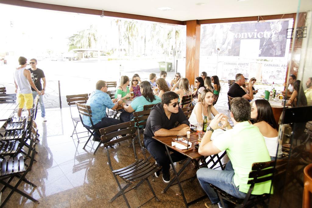 Galatas Central Hotel Patos de Minas Bagian luar foto
