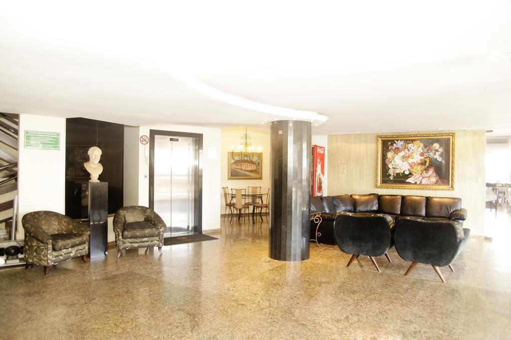 Galatas Central Hotel Patos de Minas Bagian luar foto